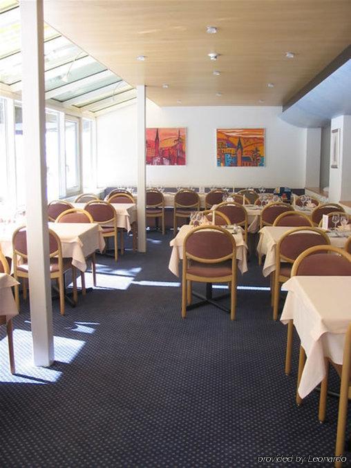 Hotel Cresta Davos Restaurant photo